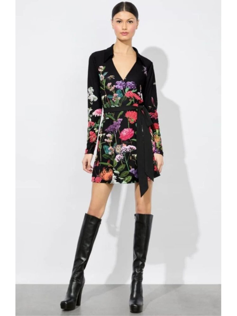 ALICE+OLIVIA Millicent Long Sleeve Flare Wrap Mini Dress Size 4